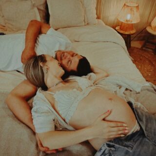 Encore une fois, j'ai retrouvé L + K & L ❤
Une belle nouvelle arrive pour cette jolie famille 🍼
Quel bonheur pour moi de suivre ces famille dans leurs aventures 
J'ai un métier en or 📸
#grossesse #baby #babybump #famille #maman #bebe #parents #grandfrere #fratrie #naissance #maternite #maternel #futuremaman #futurepapa #pregnancy #photographegrossesse #photographefamille #photographelotetgaronne #photographedordogne #Biron #photographebiron #photographemonpazier #chateaudebiron #paysdesbastides
#homestudio #studiobiron