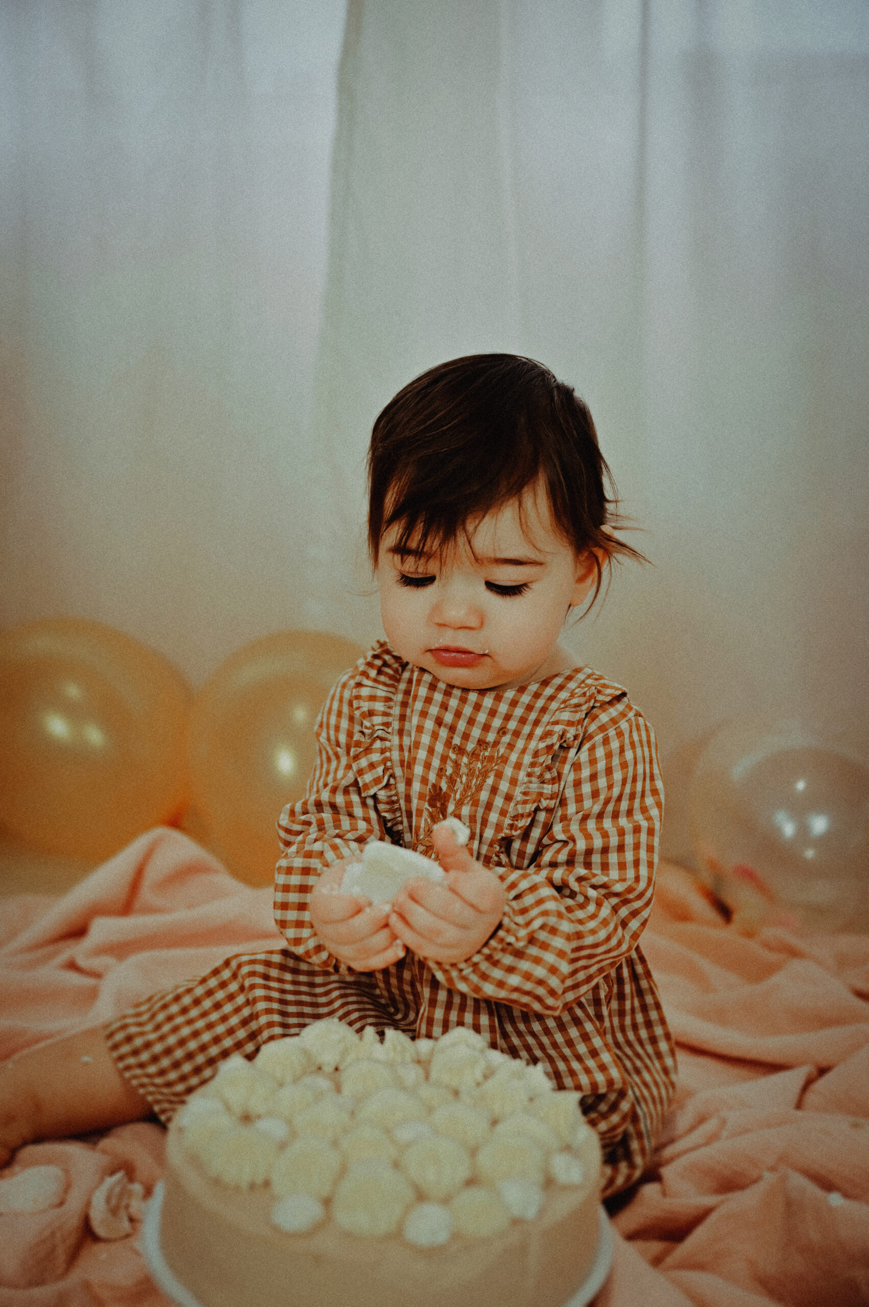Photo-Smash-the-Cake-1